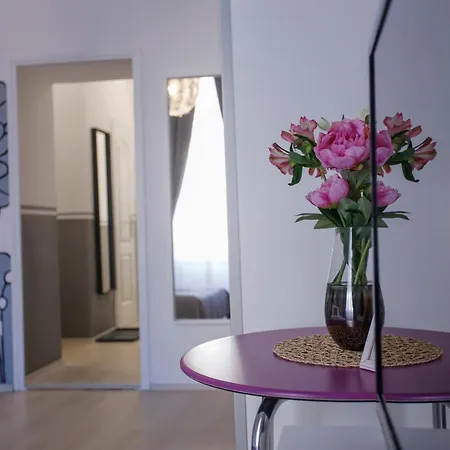 公寓式酒店 Urania Apartmanhaz 埃格尔