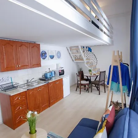 Urania Apartmanhaz 4*