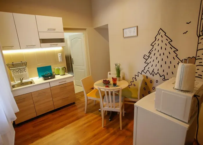 Urania Apartmanhaz Eger