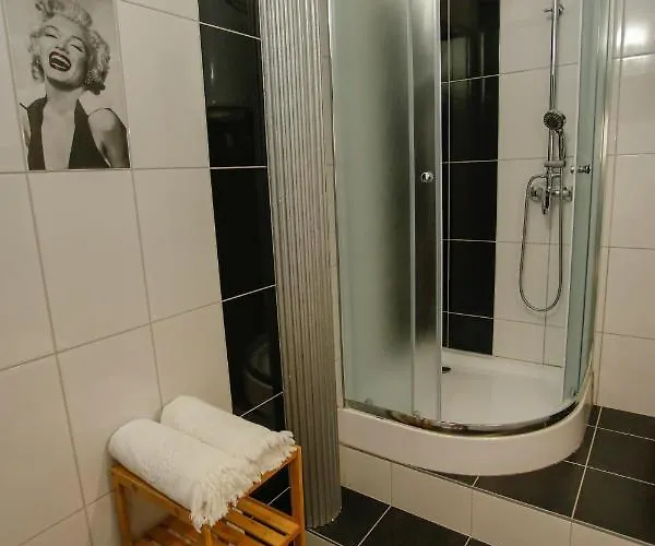 Urania Apartmanhaz 4*