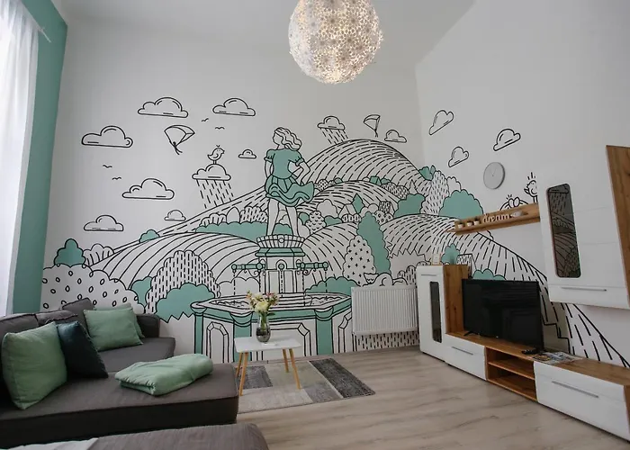 Urania Apartmanhaz Aparthotel 4*