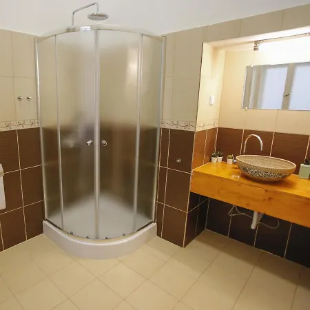 Urania Apartmanhaz Aparthotel Erlau