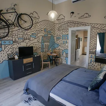 Urania Apartmanhaz 4*