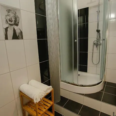 Urania Apartmanhaz 4*
