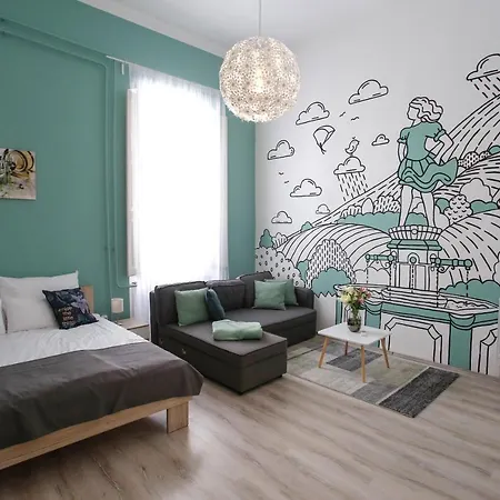 Urania Apartmanhaz