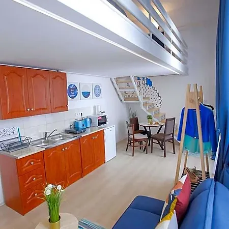 Urania Apartmanhaz Aparthotel Erlau