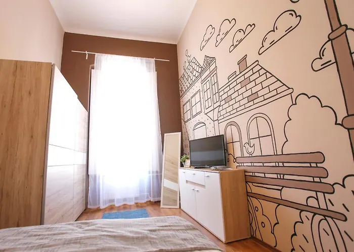 Апарт-готель Urania Apartmanhaz