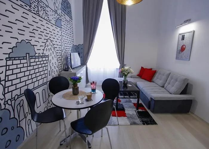 Urania Apartmanhaz Апарт-готель