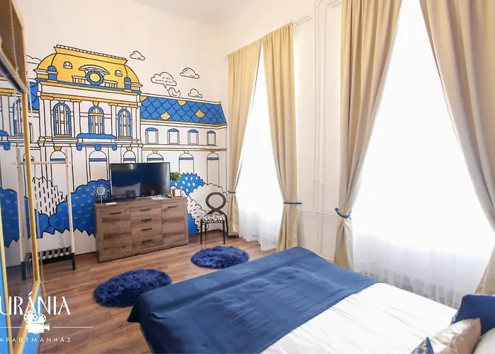 Апарт-готель Urania Apartmanhaz 4*